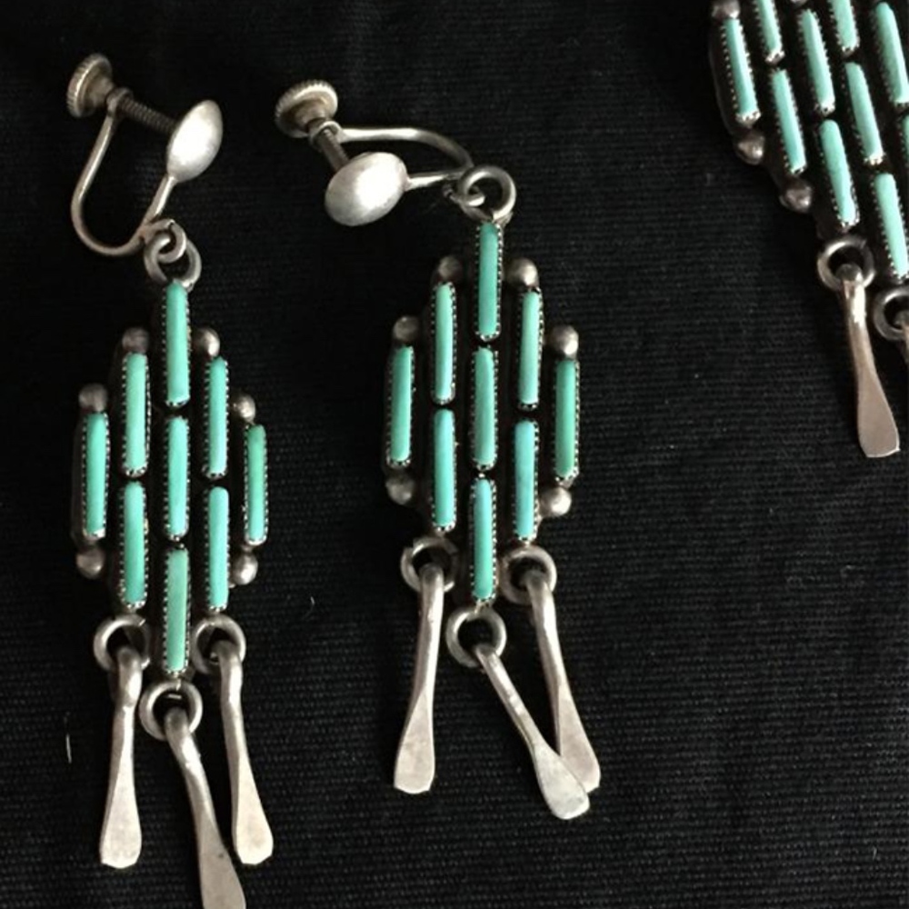 Zuni Arvina Pinto Sandoval Turquoise Ears Necklace - Picture 2 of 7